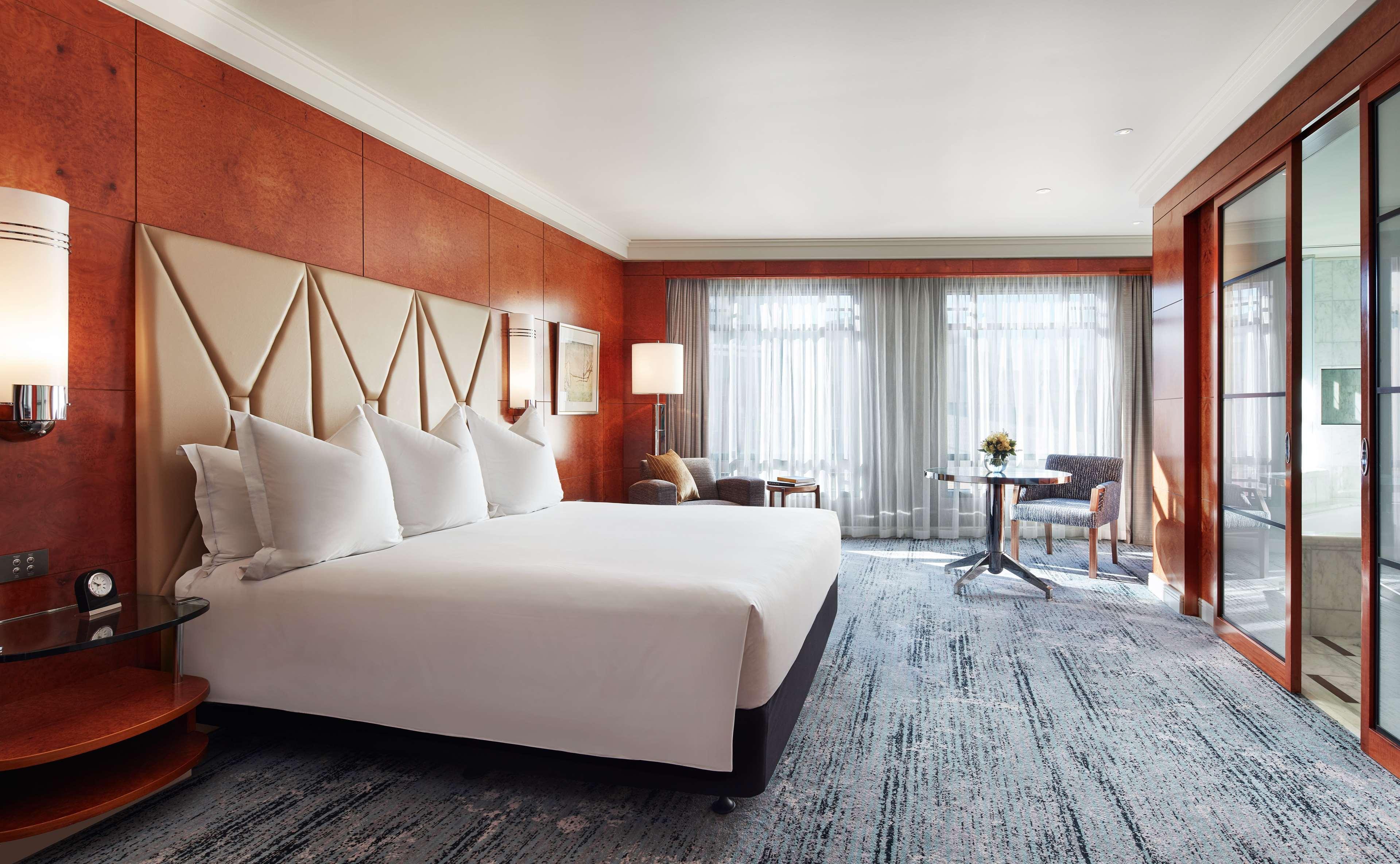 Park Hyatt Melbourne Ξενοδοχείο Εξωτερικό φωτογραφία A room at the InterContinental London The O2