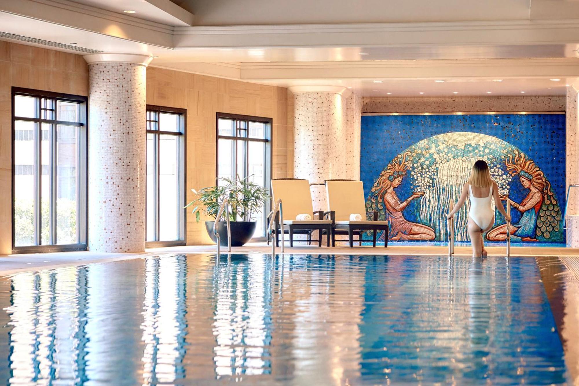 Park Hyatt Melbourne Ξενοδοχείο Εξωτερικό φωτογραφία The spa at the Four Seasons Hotel, Hong Kong
